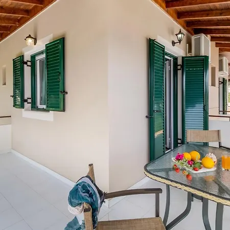 Apartment Nikoleta 2 *